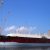 سفينة من سفن الغاز الطبيعي المسال من طراز كيوماكس "الهملة" بعد الفحص في الحوض العائم